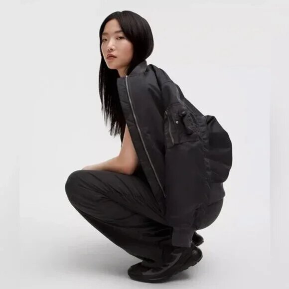 Lululemon Dance Studio Slim-Fit High-Rise Flared Pant Black Size Large NWT - Picture 5 of 13